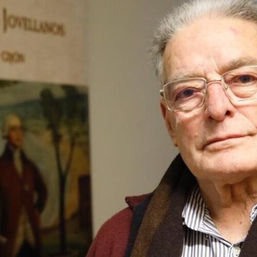 José Martín Lanchas presenta ‘El discípulo predilecto de Jesús’