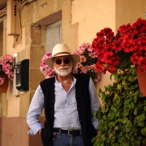 Fernando Noguera Ballesta lanza “Susurros en la noche” una novela de ficción y denuncia