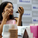 EsSalud alerta sobre la “cosmeticorexia” en niñas de 10 años y recomienda precaución en regalos navideños