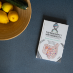 Beatriz Helena Aristizábal Bernal presenta una obra imprescindible para comprender la salud desde la raíz