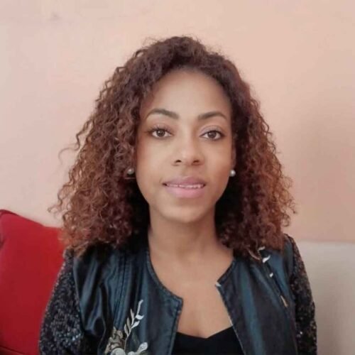 Mirian Medina Gervacio da voz al silencio de la violencia familiar desde la literatura social