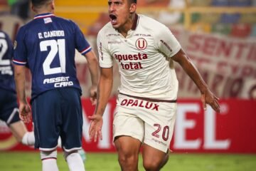 Universitario ganó a Nacional 4-2 y vuelve a la pelea por pasar a octavos de la Copa Libertadores