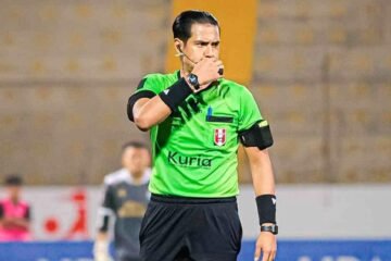 Jordy Espinoza conducirá el Clasico del sábado entre Universitario-Alianza Lima en el Monumental de Ate