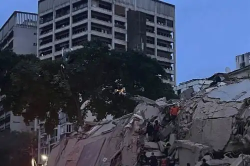 Terremoto de magnitud 7.1 sacude el centro de Venezuela