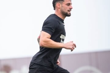 Argentino Juan Manuel Requena tuvo su primera práctica con Universitario