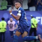 Francia derrotó a Paraguay 1-0 con gol de penal de Mbappé y en cuartos se medirá con Marruecos