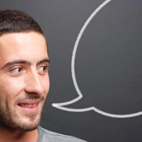 Hablar solo en voz alta: una herramienta para regular emociones