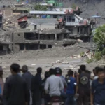 Al menos 359 muertos y más de 1.300 desaparecidos tras inundaciones entre Nepal y el Tíbet