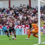 Universitario logró ajustado triunfo en su visita a FC Cajamarca por 3-2
