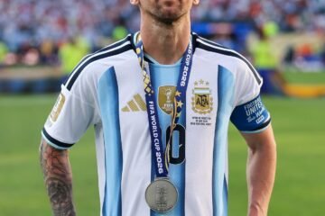 Lionel Messi anunció en una carta en sus redes sociales su retiro de la Selección de Argentina