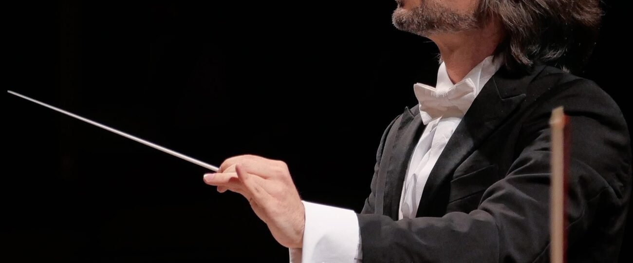 Coppelius debuta en la ópera presentando una audaz nueva producción de «Così fan tutte»