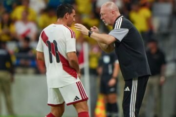 Néstor Lorenzo técnico de Colombia se refirió al momento actual de la Selección de Perú